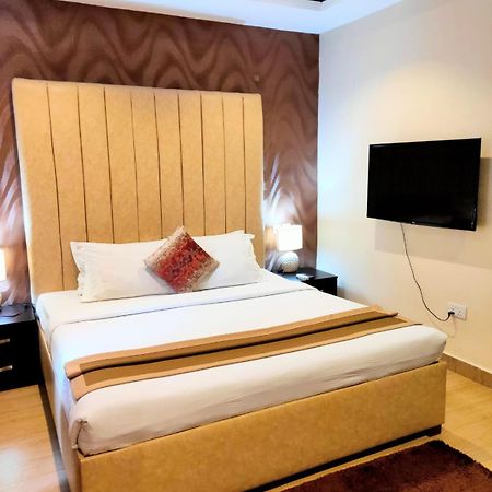 The Cabin Hotel Accra Exterior photo
