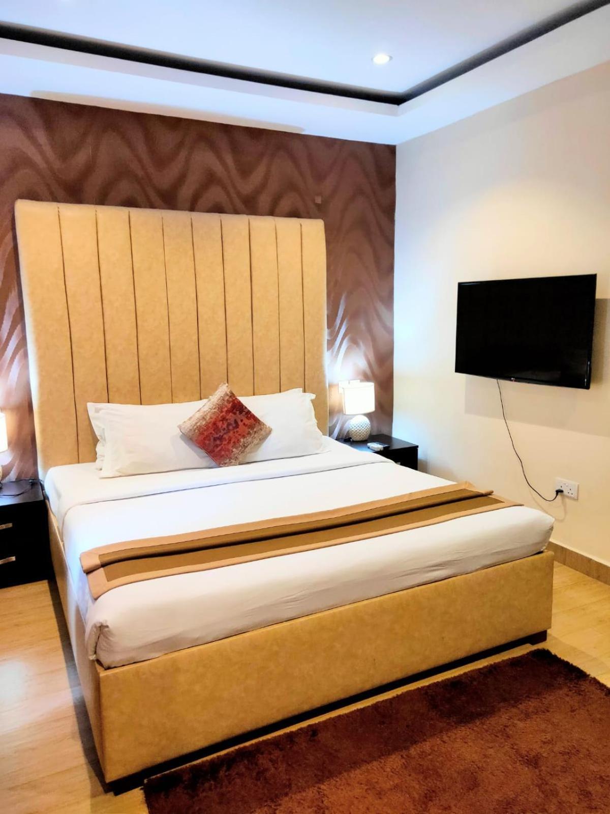 The Cabin Hotel Accra Exterior photo