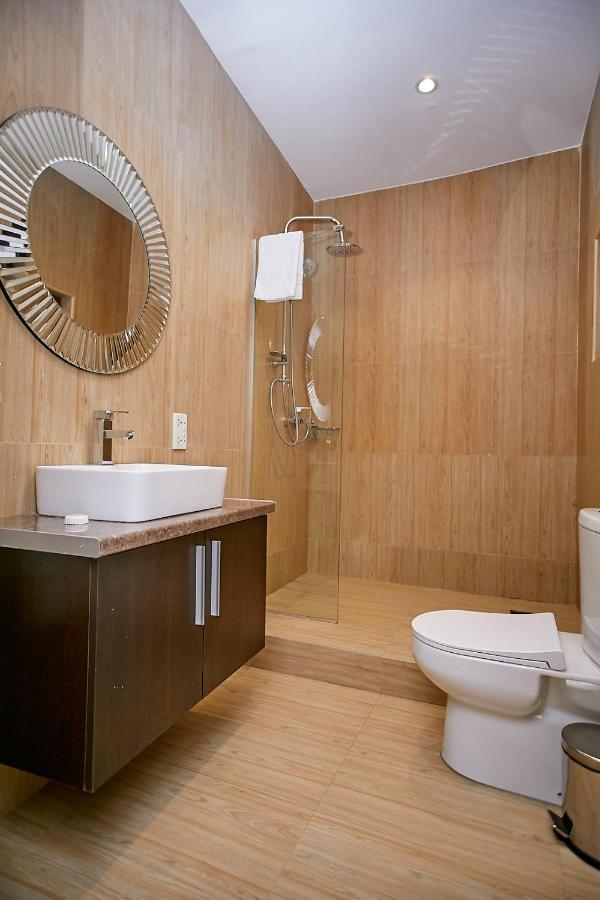 The Cabin Hotel Accra Exterior photo